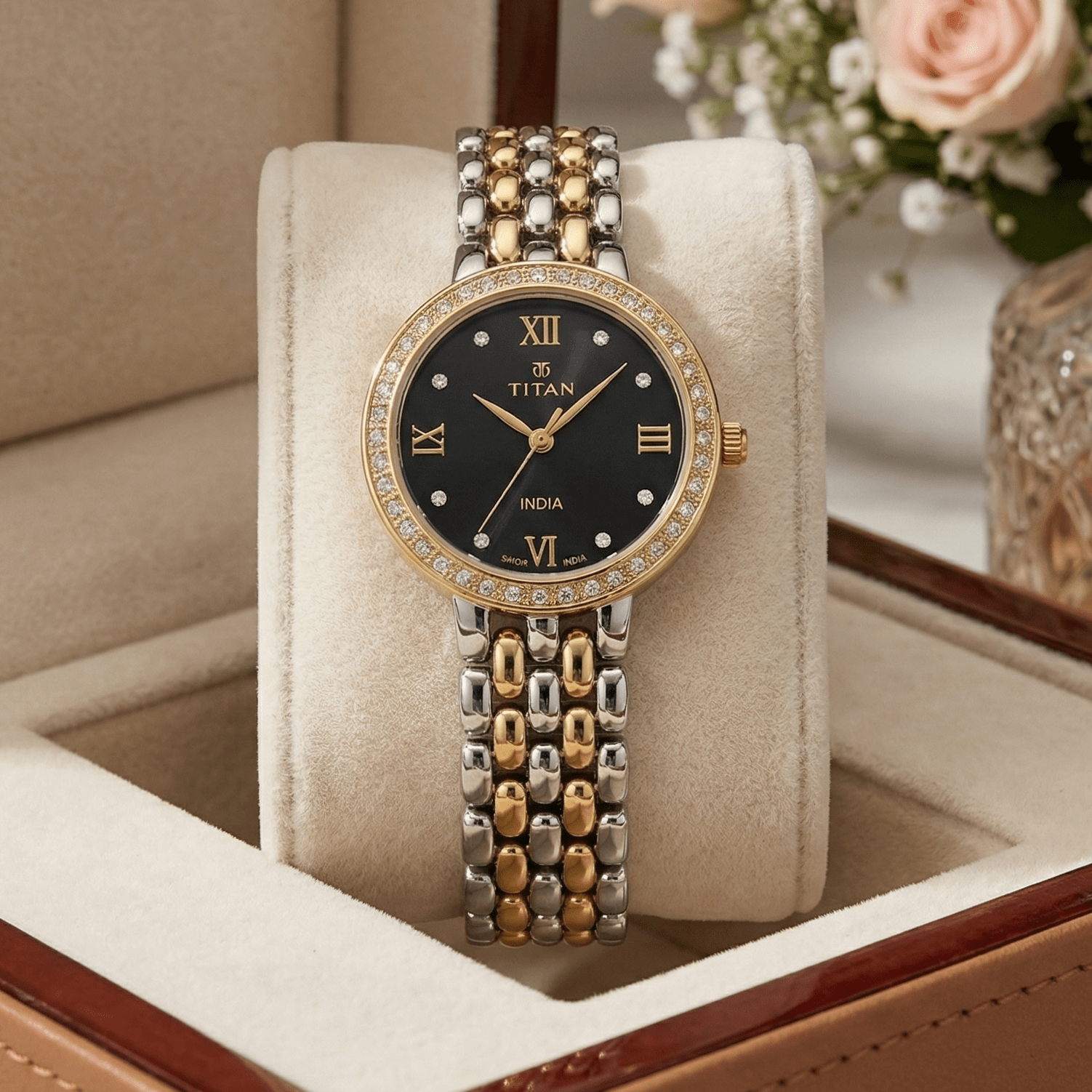 img_69b6e24aae23f_0_1773593162 Titan Two-Tone Roman Dial Watch - Image 1